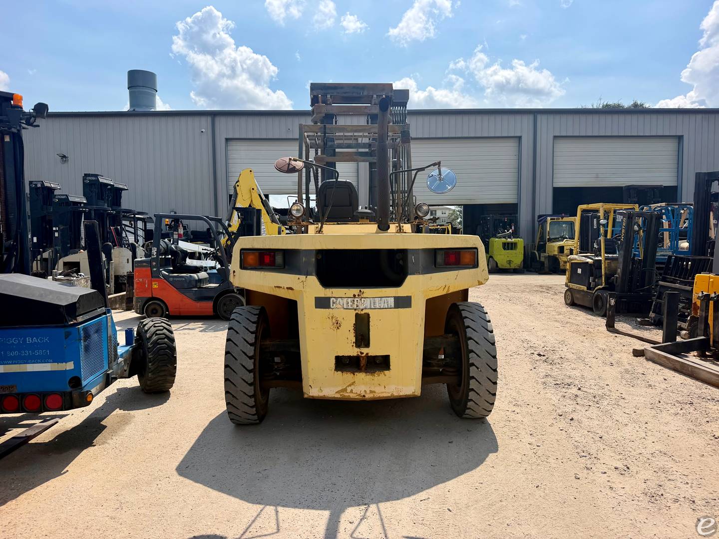 2006 Cat DP100