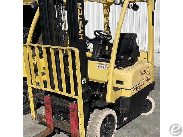 2012 Hyster S40FT LP Gas Forklift - 123Forklift