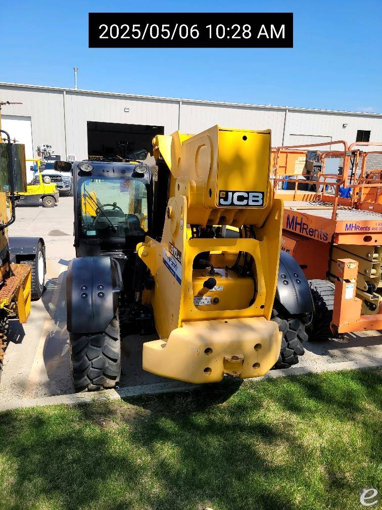2018 JCB 510-56