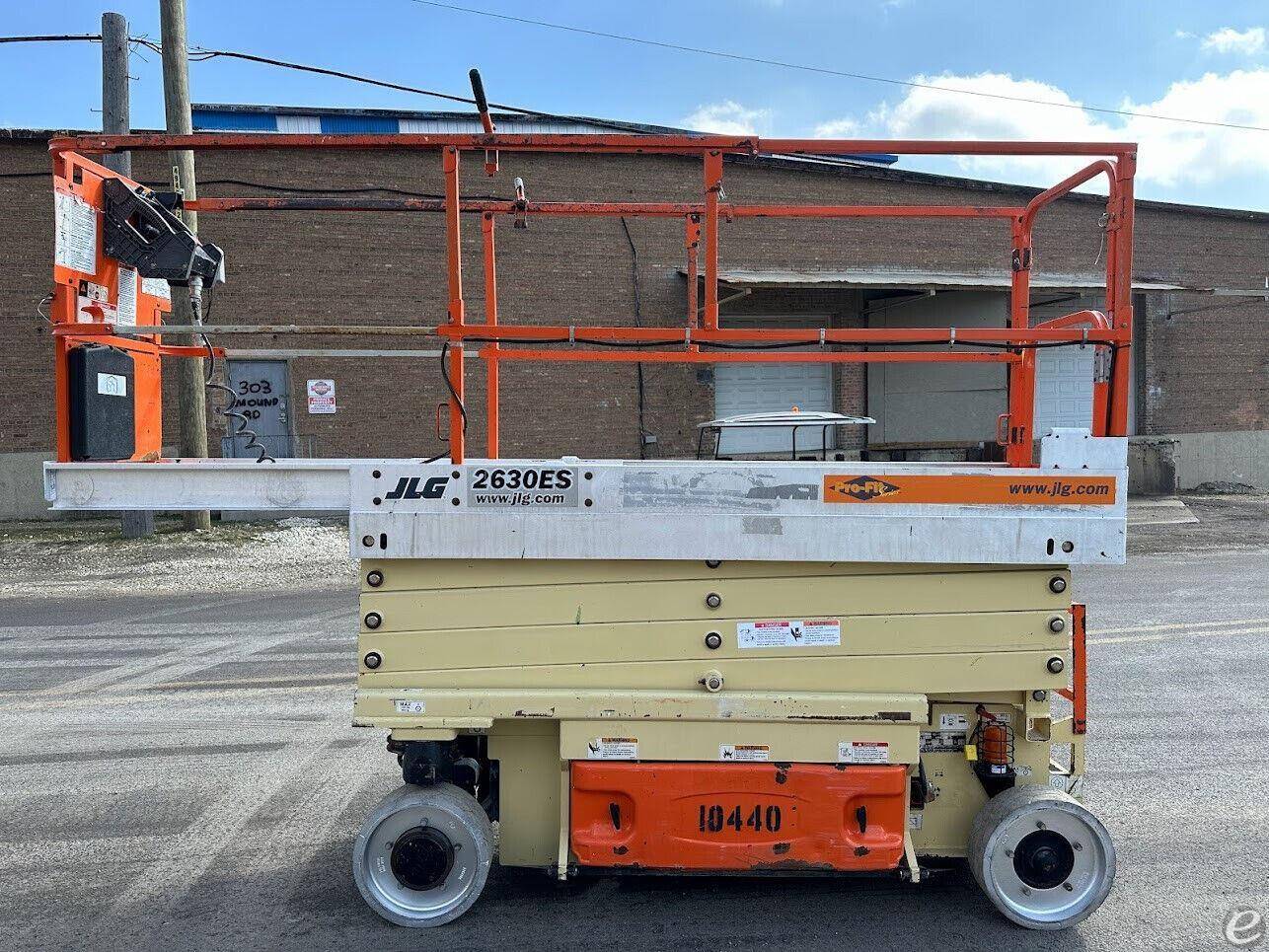 2012 JLG 2630ES Electric Scissor Lift - 123Forklift