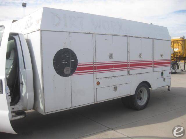 2006 Ford F550