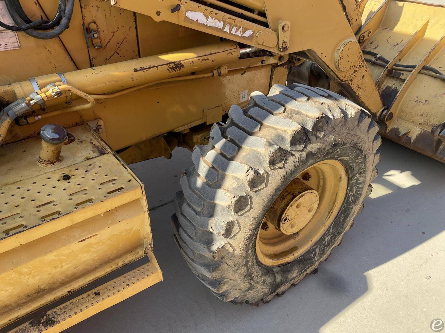 1996 Cat 416B