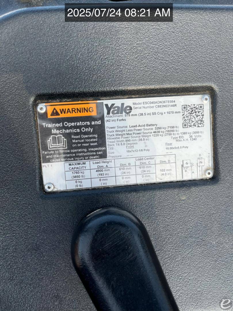 2017 Yale ESC040AD
