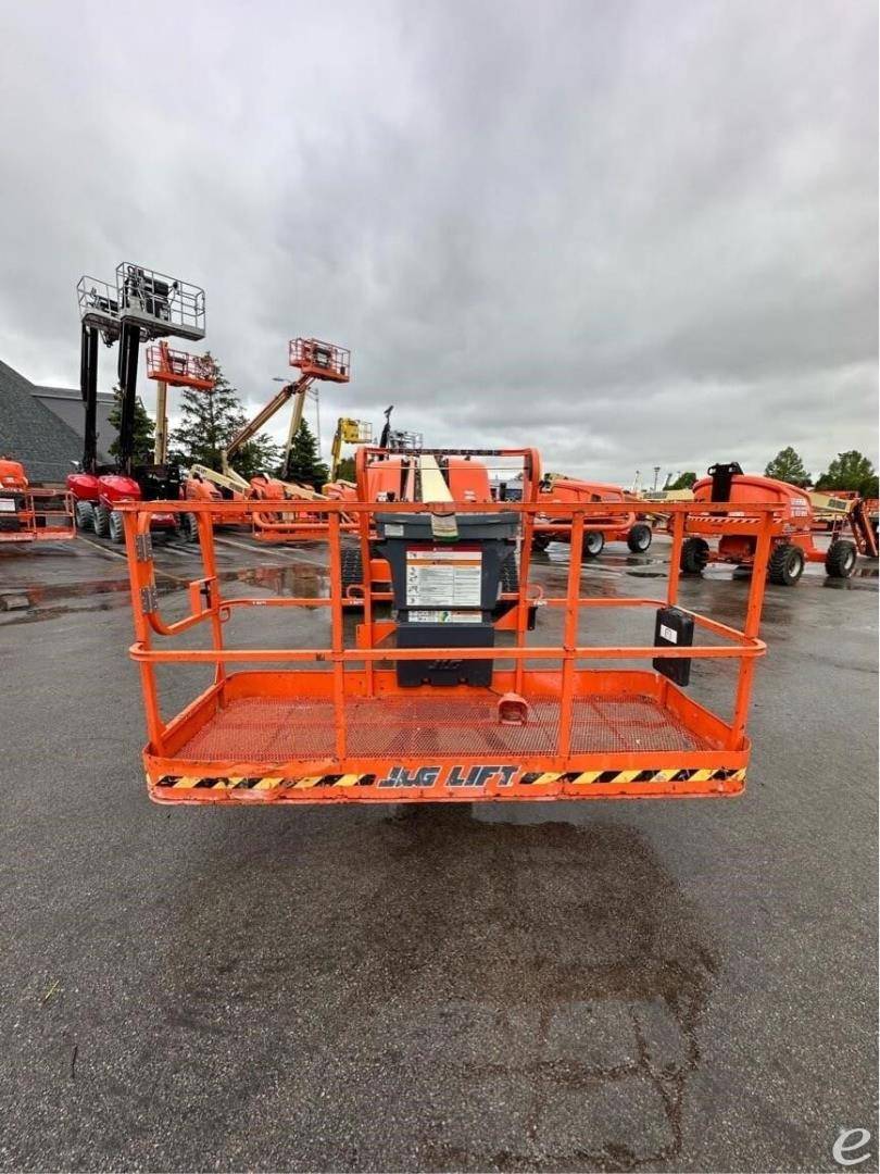 2022 JLG 600S