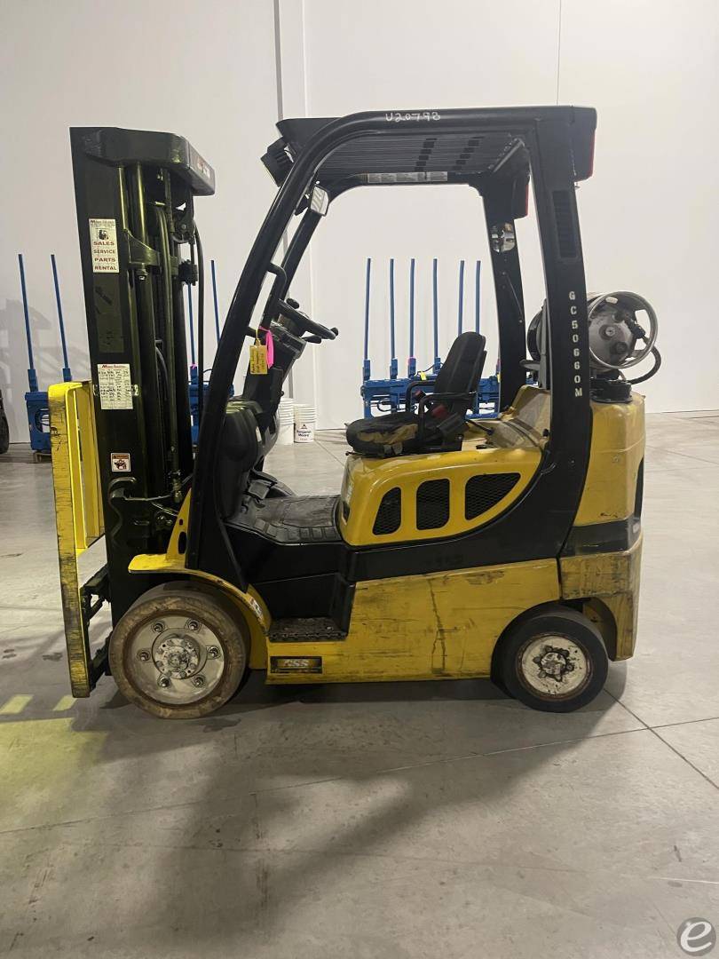 2014 Yale GLC050VX