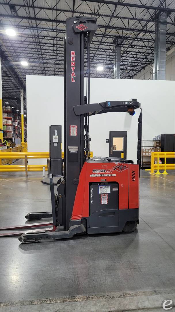 2010 Raymond 7400-DR32TT