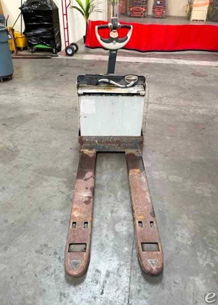  Crown WP2340-45 Electric Forklift - 123Forklift
