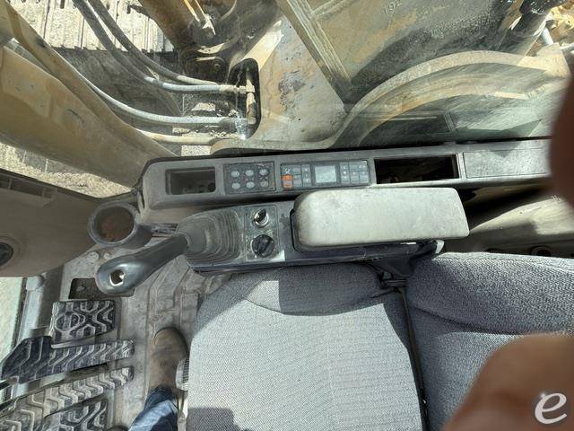 2006 Cat 330CL