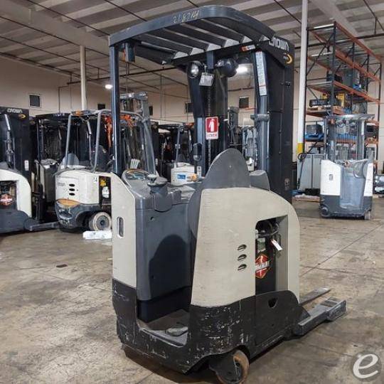 2016 Crown RR5725-45
