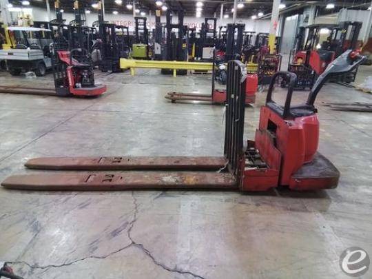 2009 Raymond 8400 Electric Forklift - 123Forklift