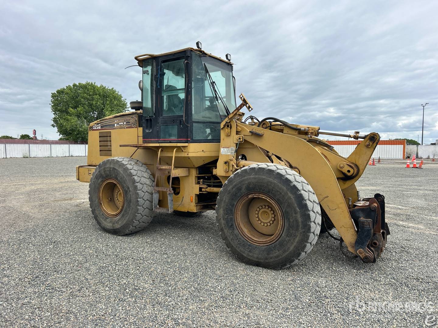 2002 Cat 928G