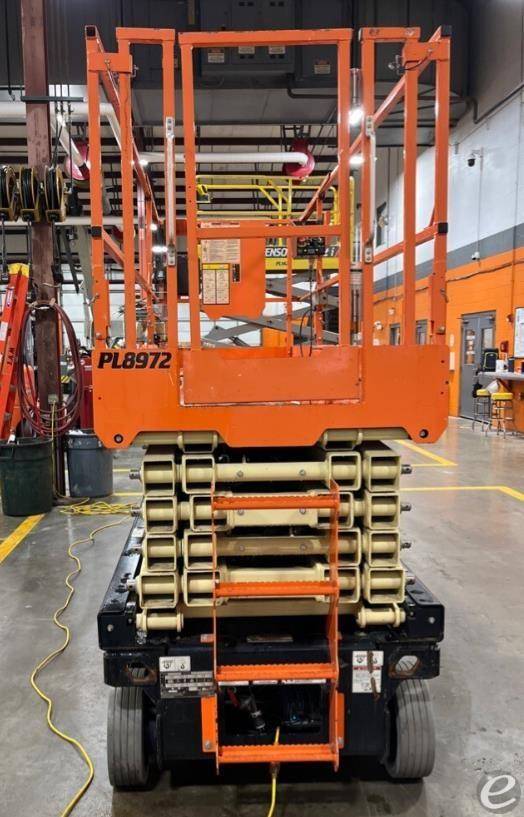 2020 JLG 4045R