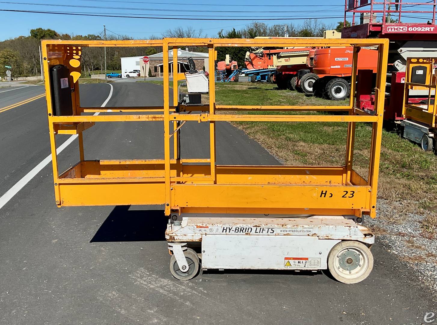 2017 Hy-Brid Lifts HB1230S3
