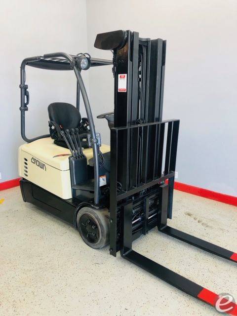 2013 Crown SC5245-35