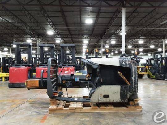 2018 Crown RM6095S-45 Electric Reach Truck - 123Forklift