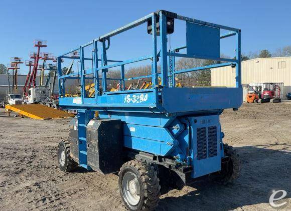 2015 Genie GS-3384 RT Diesel Scissor Lift - 123Forklift
