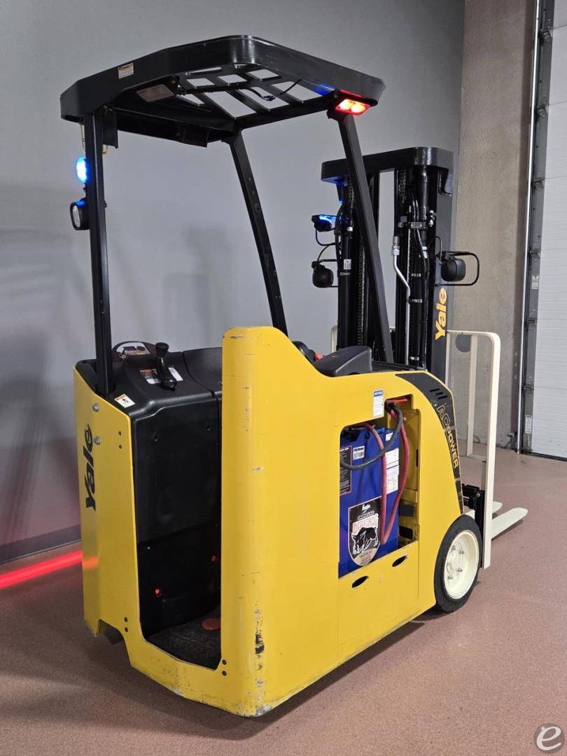 2019 Yale ESC040AD Electric Forklift - 123Forklift