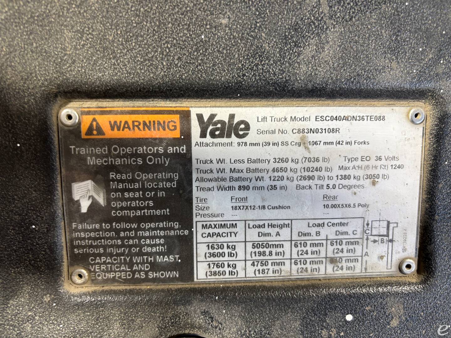 2017 Yale ESC040AD