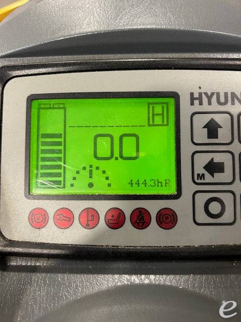 2013 Hyundai 18BRP-7