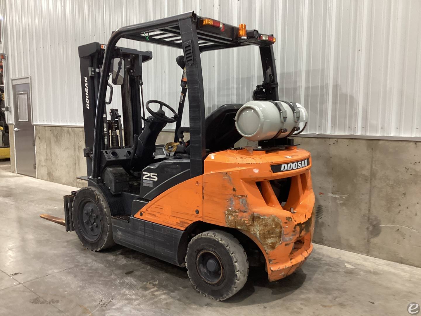 2023 Doosan G25E-7		