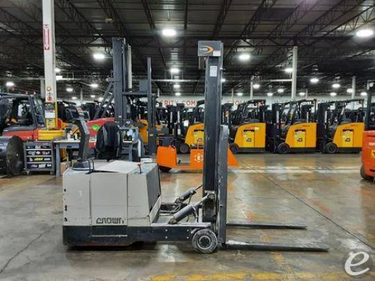 2015 Crown 30WBTF Electric Forklift...
