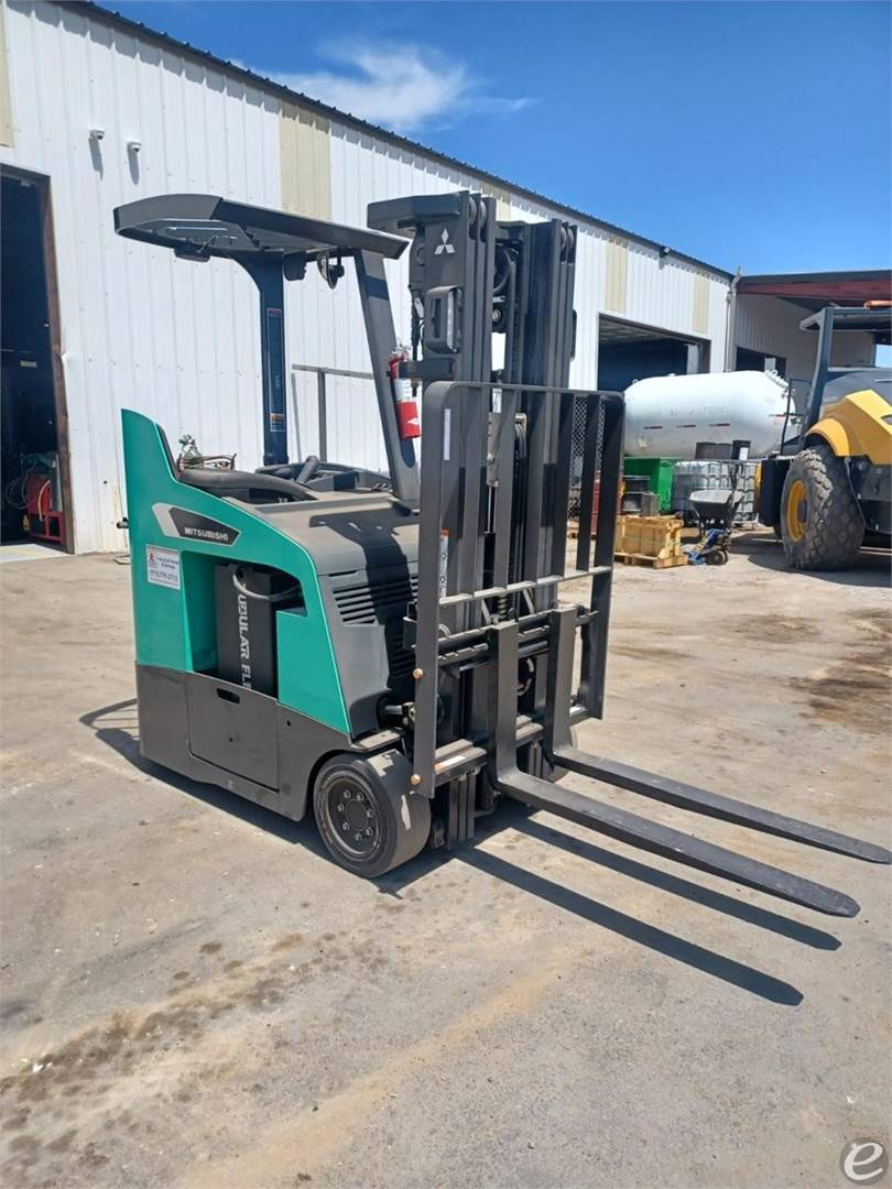 2023 Mitsubishi FBC18NS