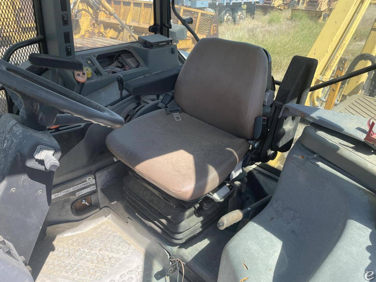 1996 New Holland 6640