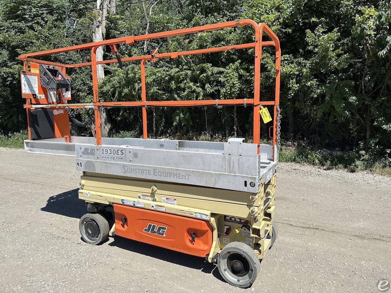 2014 JLG 1930ES Electric Scissor Lift - 123Forklift