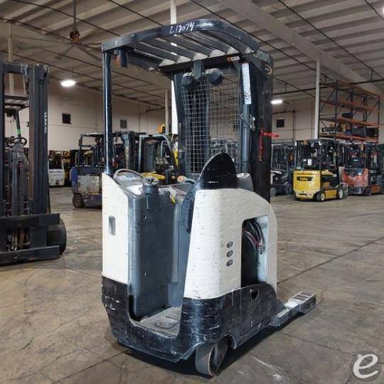 2019 Crown RR5725-45