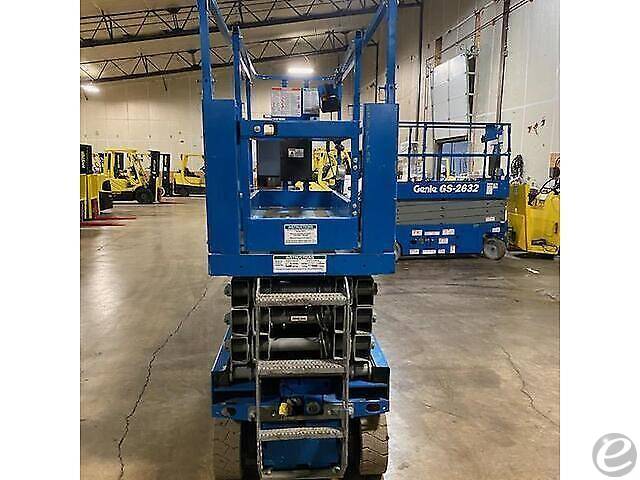 2015 Genie GS-2632 Electric Scissor Lift - 123Forklift