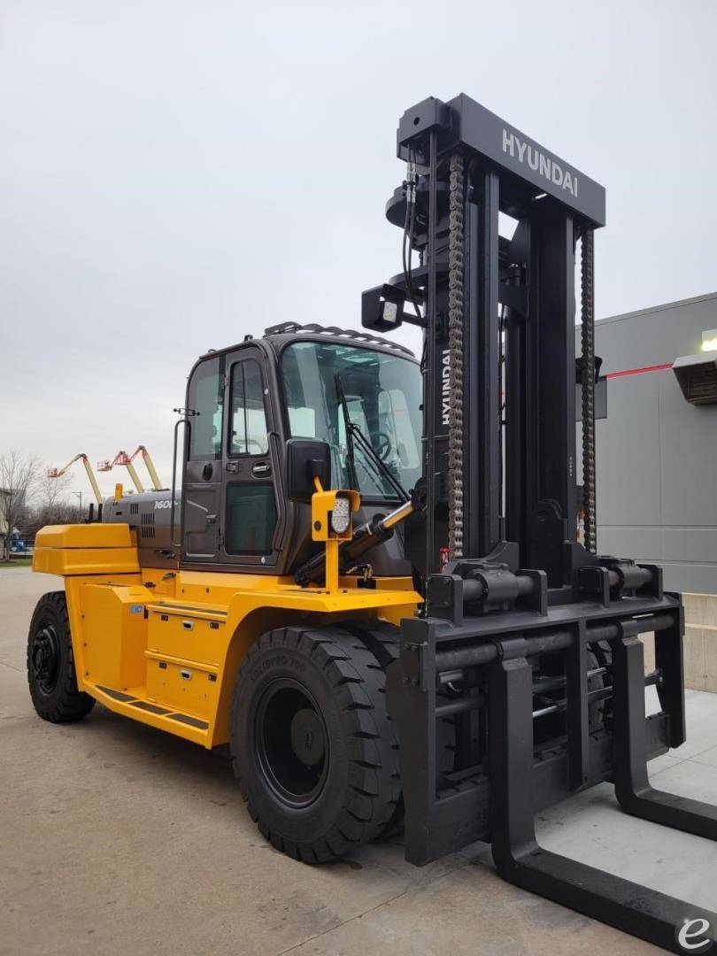 2022 Diesel Hyundai 160d 9 Pneumatic Tire 4 Wheel Sit Down 