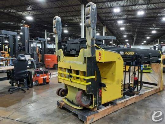 2017 Hyster N45ZR2-21.5 Electric Reach Truck - 123Forklift