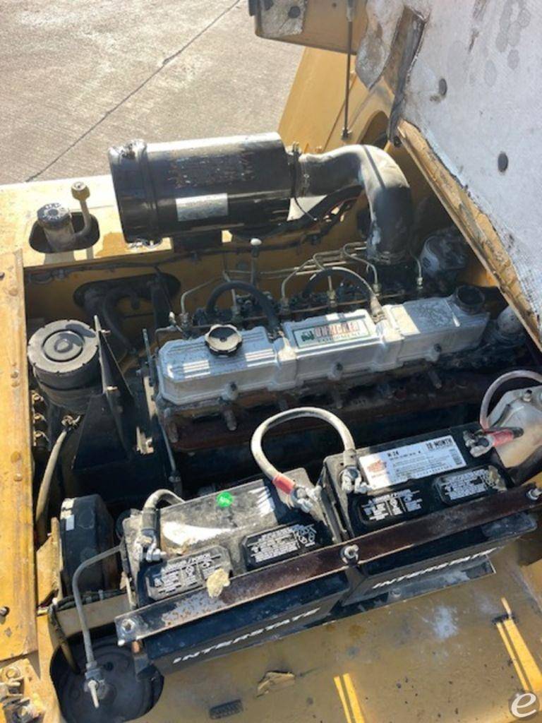 2005 Cat DP70