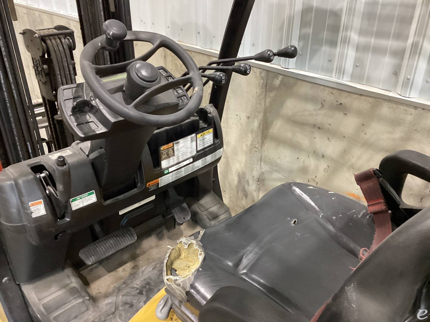 2021 Yale GC050VX