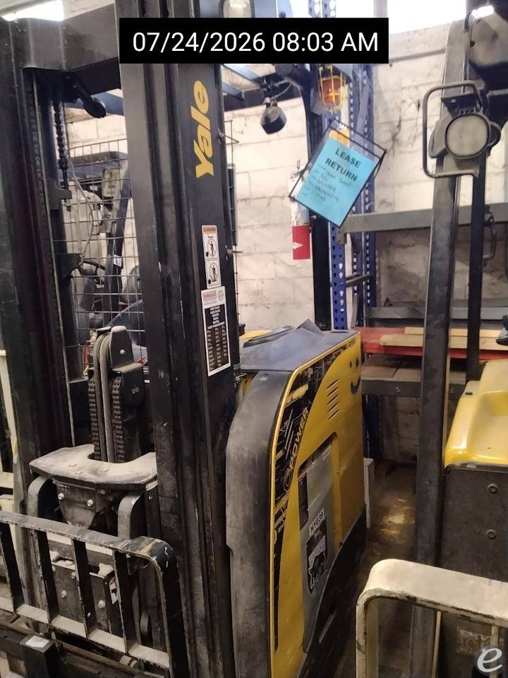 2018 Yale NR045EB