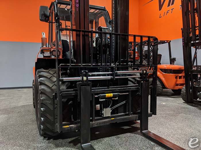 2026 Viper Lift Trucks RT80