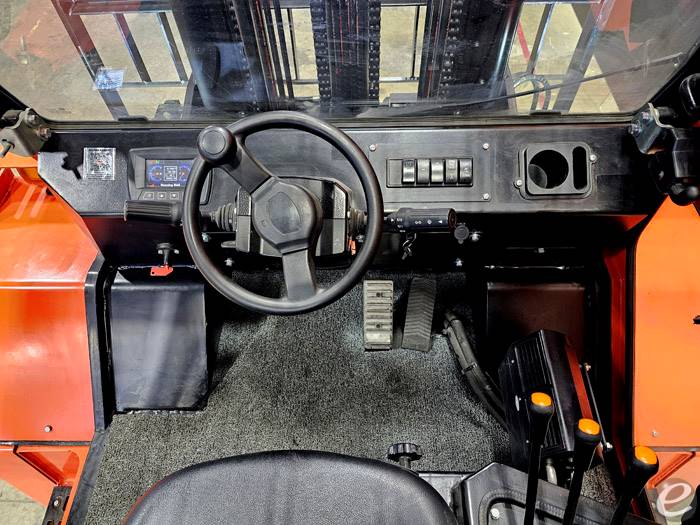 2026 Viper Lift Trucks RT110