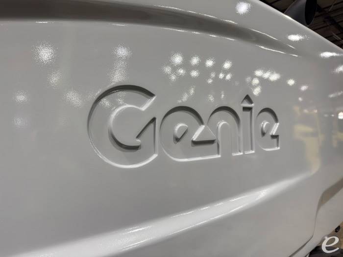 2014 Genie S85