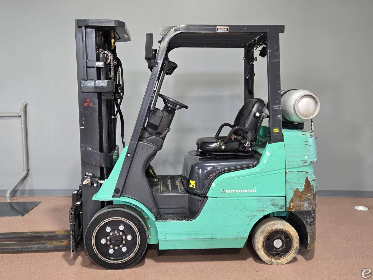 2017 Mitsubishi FGC25N LP Gas Forkl...