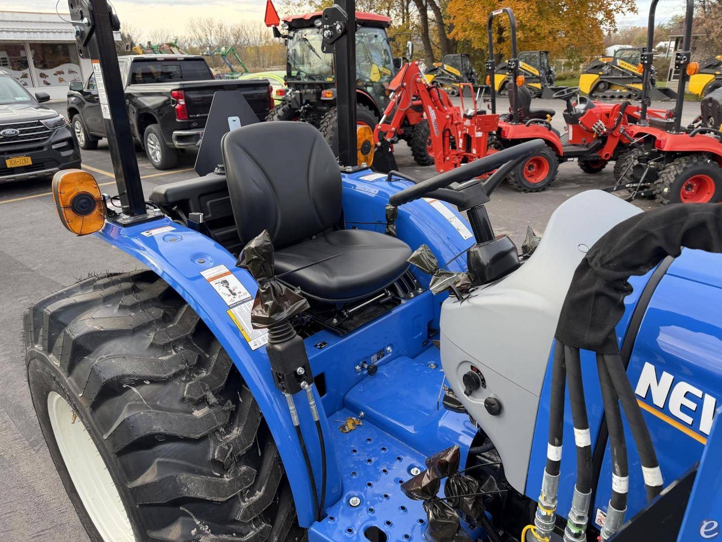 2025 New Holland WORKMASTER 40