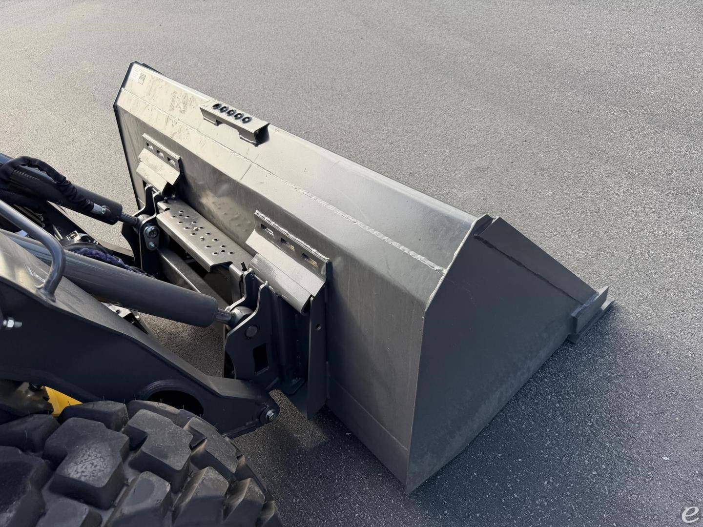 2026 New Holland 72