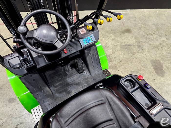 2026 Viper Lift Trucks FB30F
