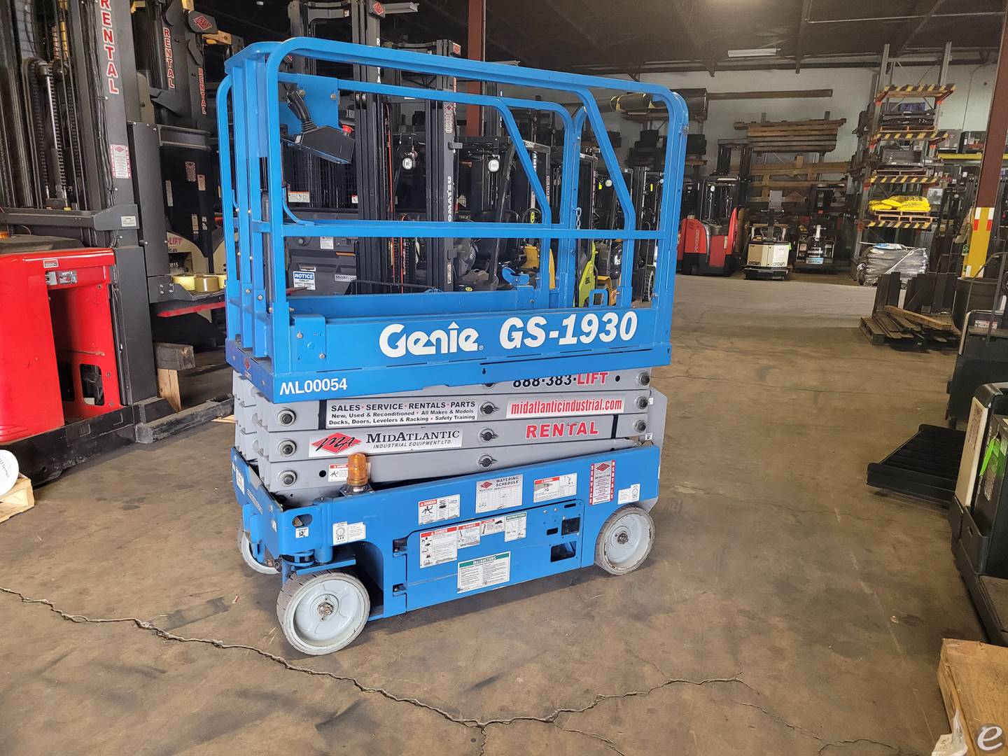 2014 Genie GS1930 Electric Scissor Lift - 123Forklift