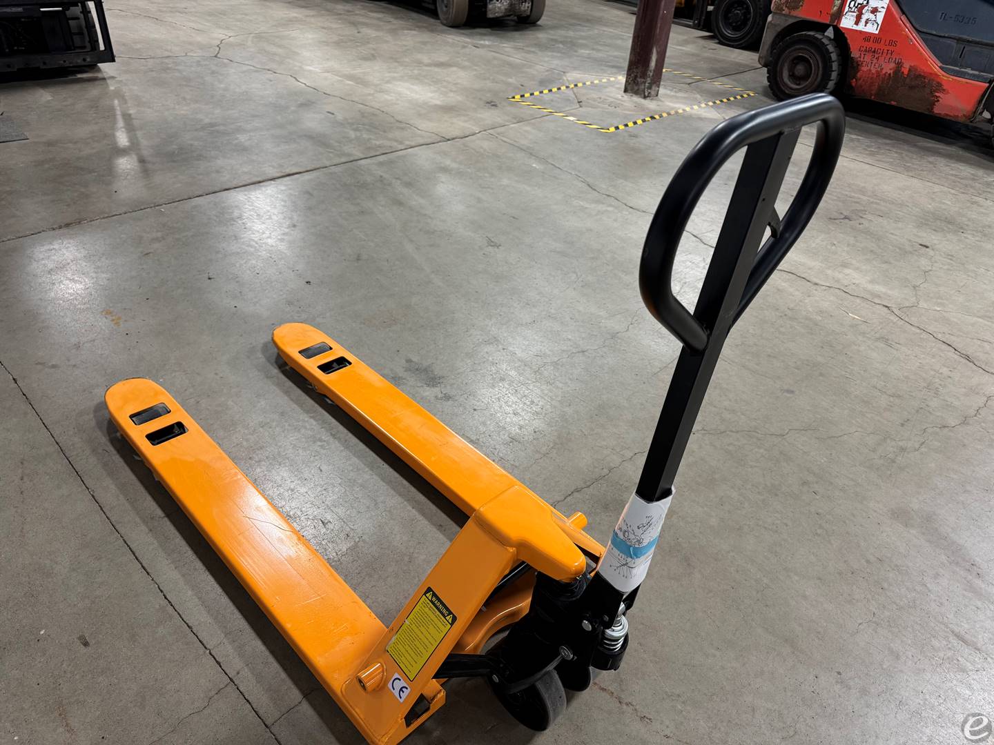 New Uline H-1043 PALLET JACK