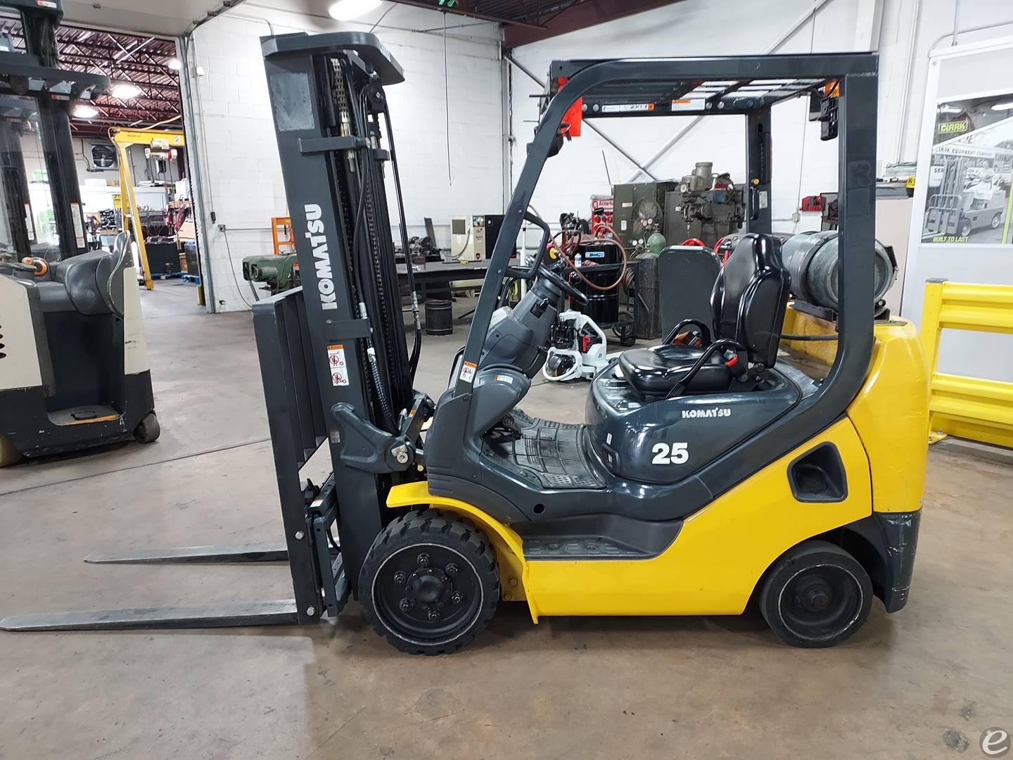 2015 Komatsu FG25ST-16 LP Gas Forklift - 123Forklift