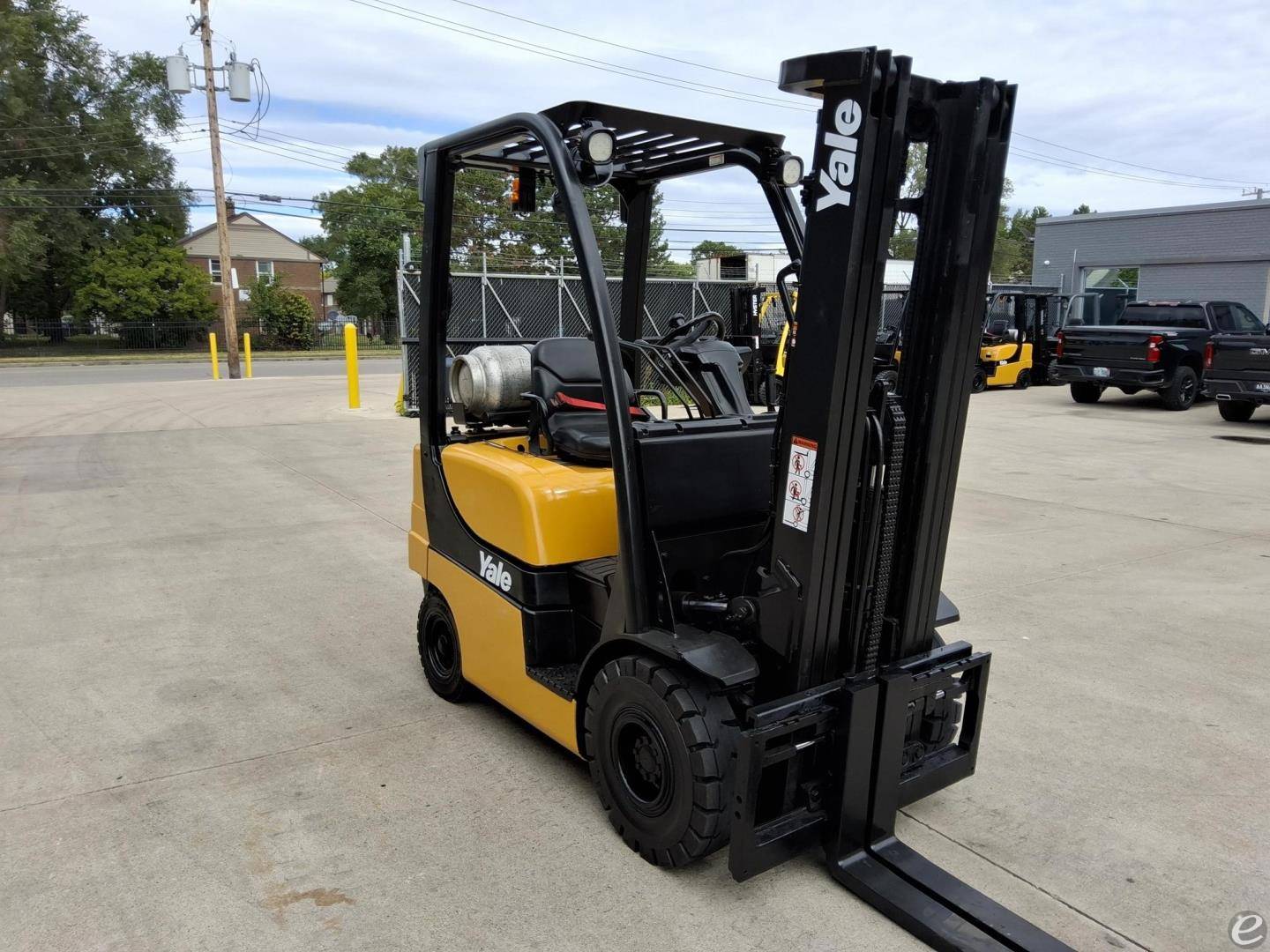 2010 Yale GLP040SVX