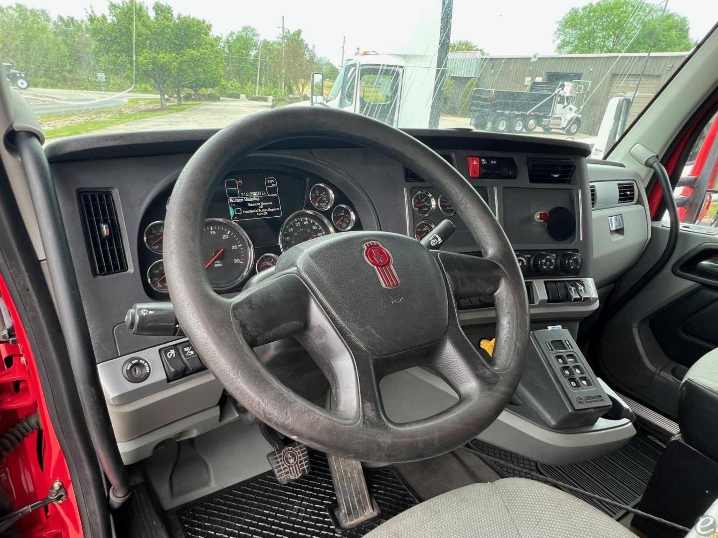 2020 Kenworth T880