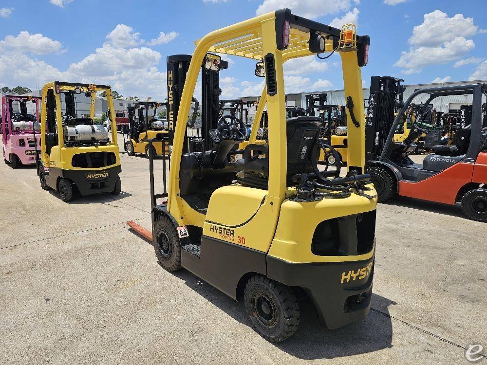 2017 Hyster H30FT