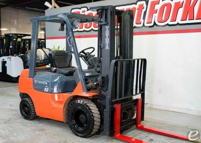 2005 Toyota 7FGU25