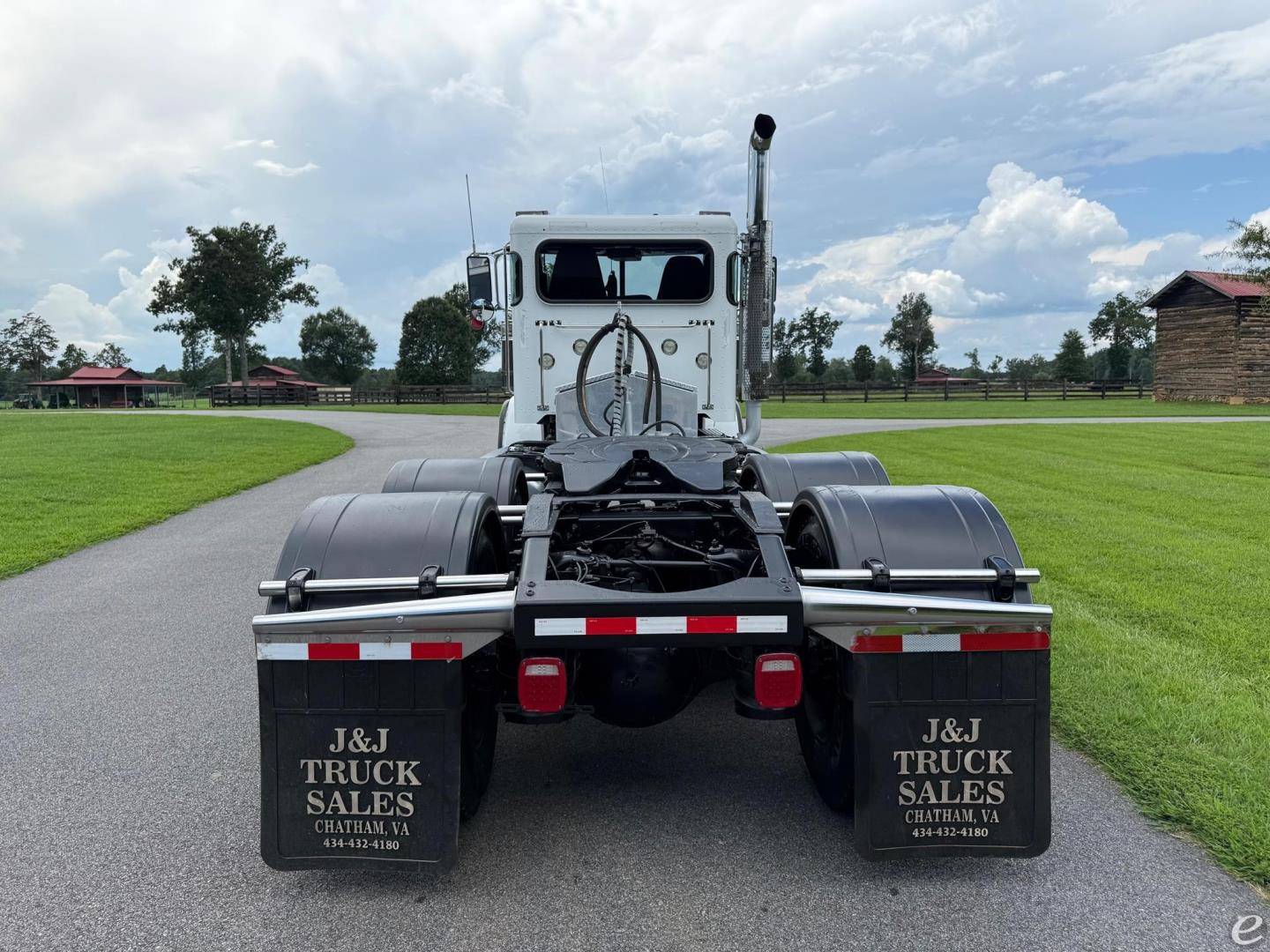 2017 Peterbilt 389